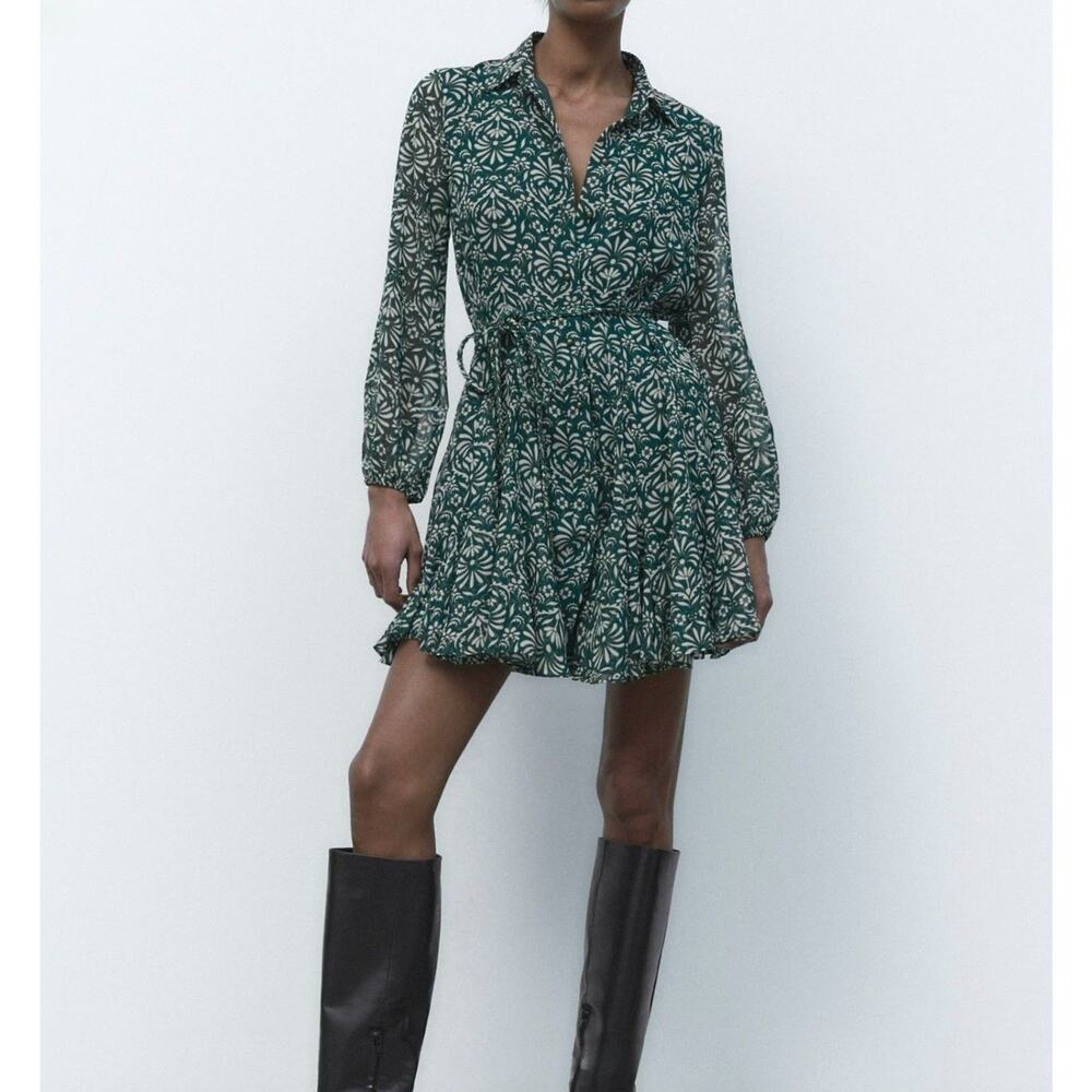 EUC Zara Green Botanical‎ Print Skater Mini Dress Belted Button Front Size Small